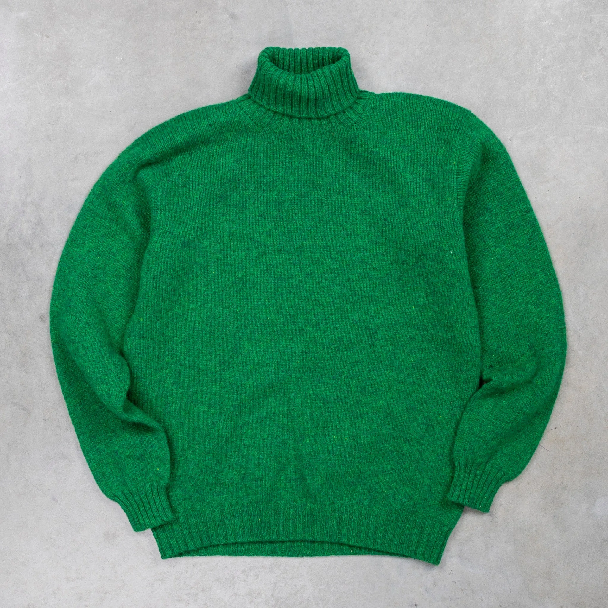 Laurence J. Smith Super Soft Seamless Roll Neck Pullover Clover