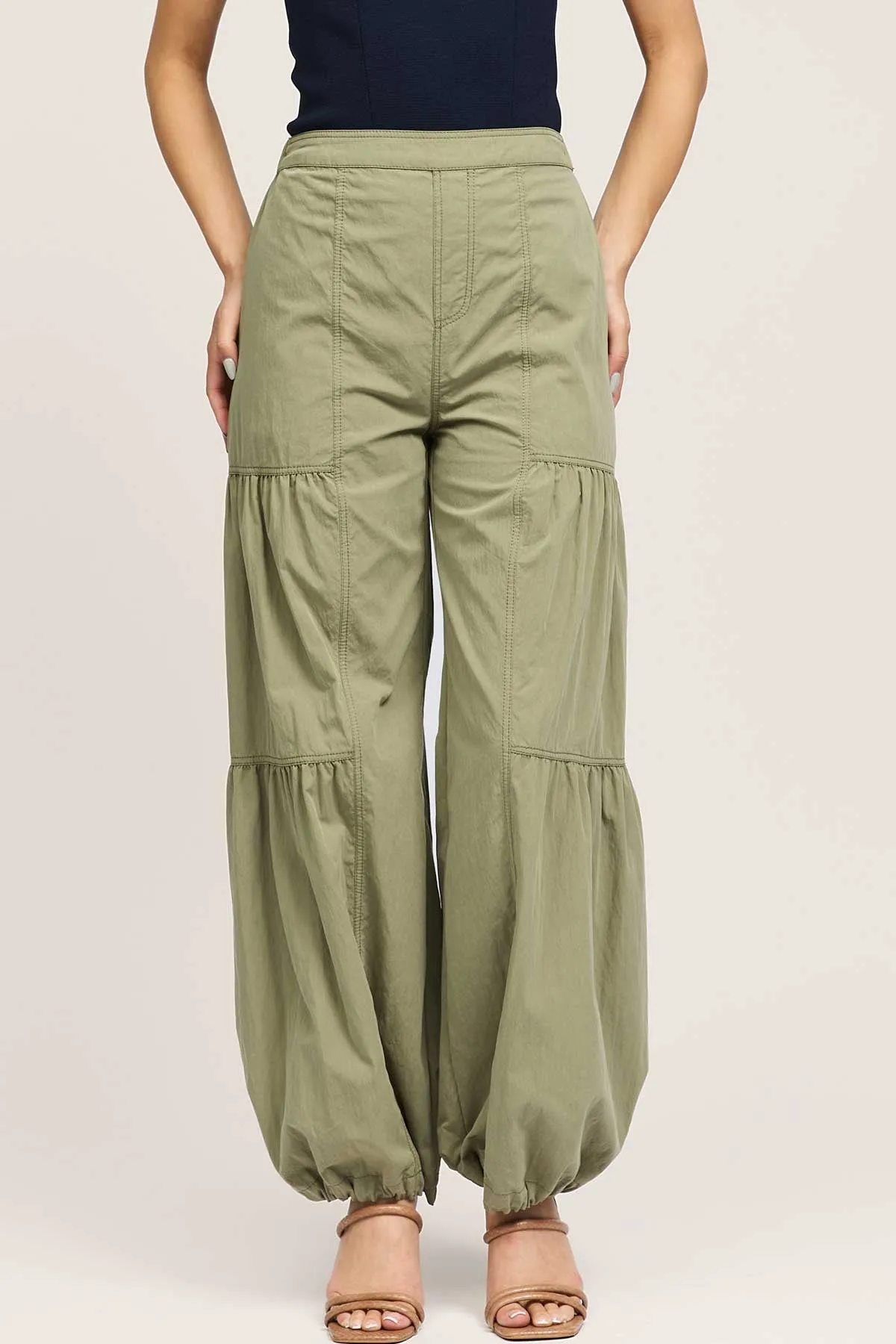 Relaxed Fit Cargo Joggers