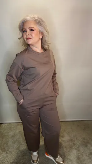 Relaxed -fit Trousers - Taupe